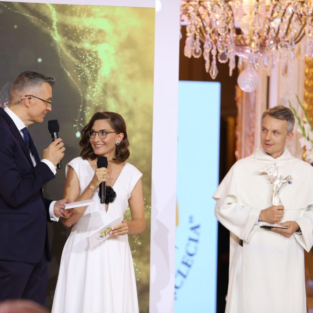 Grzegorz Miśtal Paulina Guzik Roman Bielecki OP na gali TOTUS TUUS