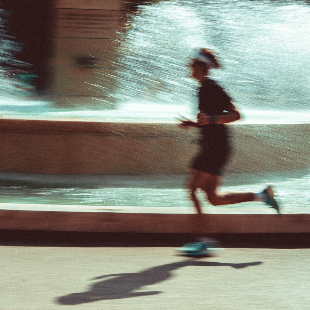 Mężczyzna, który biegnie