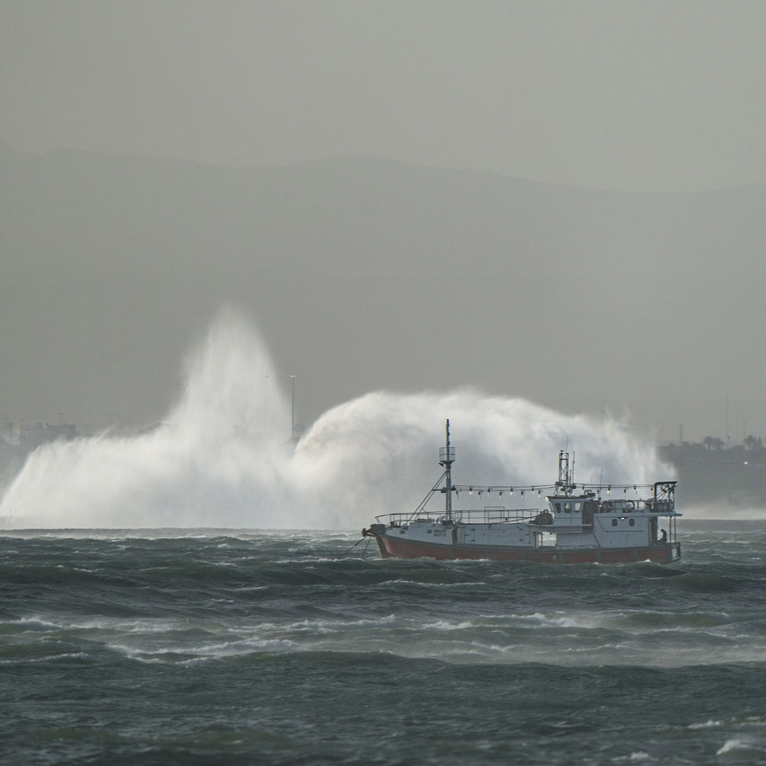Statek podczas sztormu