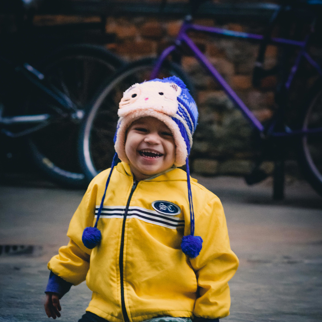 Śmiejące się dziecko