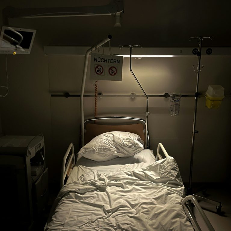 Mojej realności wiraże i mdłości