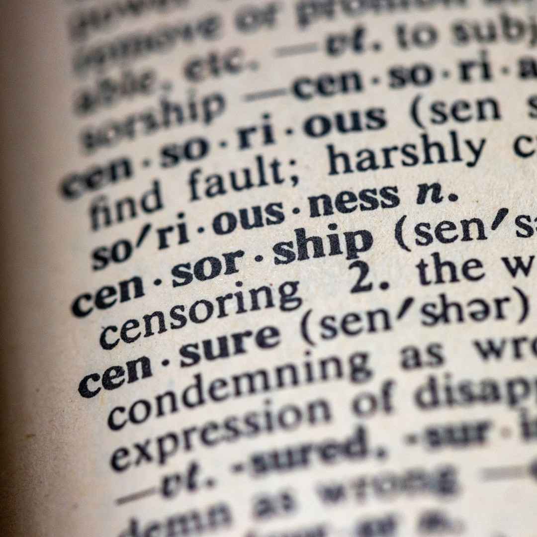 Słownik "cenzura"